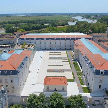 Appartement Rochefort, 2 Pièces, 4 Personnes - Fr-1-246b-457