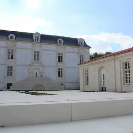 Appartement Rochefort, 2 Pièces, 4 Personnes - Fr-1-246b-457 Rochefort